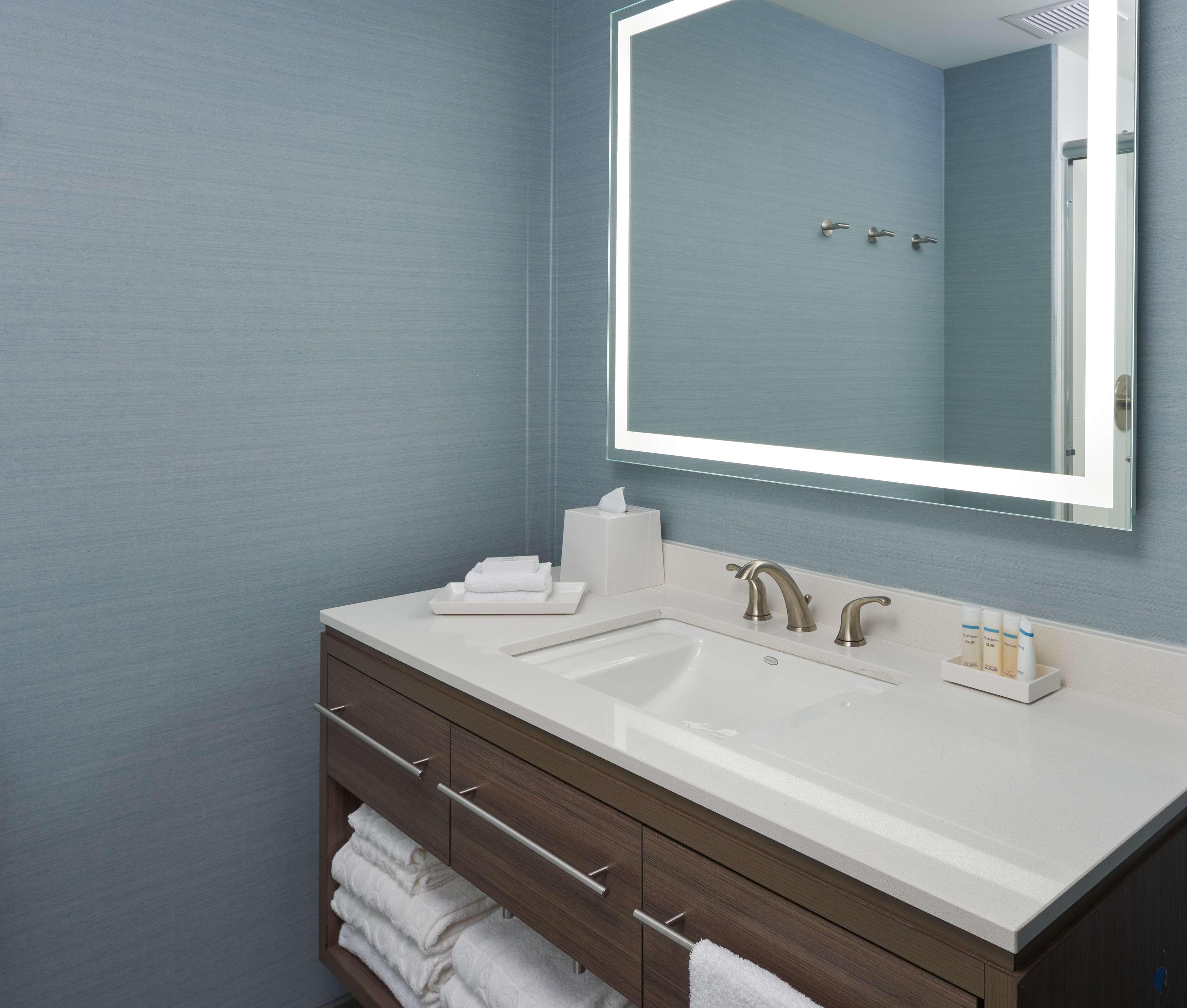 Home2 Suites By Hilton Pompano Beach Pier, Fl Eksteriør billede