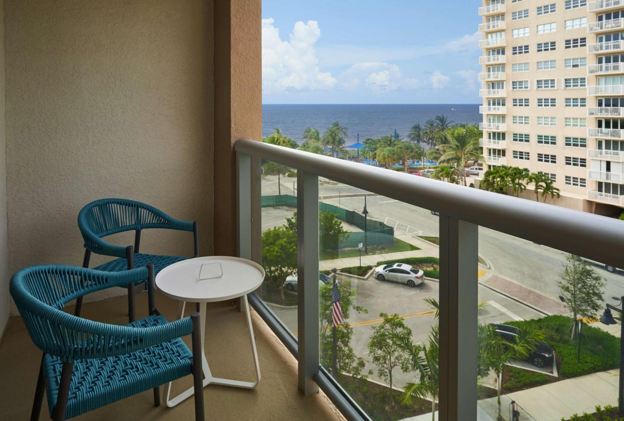 Home2 Suites By Hilton Pompano Beach Pier, Fl Eksteriør billede